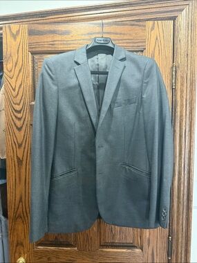 Men's Black Single-Breasted Blazer - Modern Tailored Sport Coat